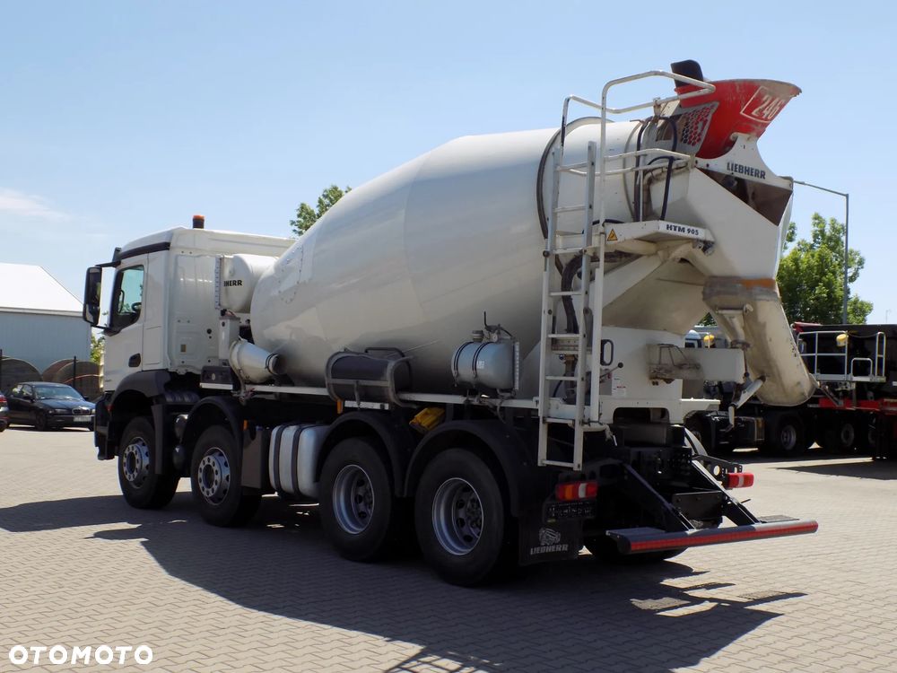 Mercedes-Benz 3240 AROCS/LIEBHERR/ - 3