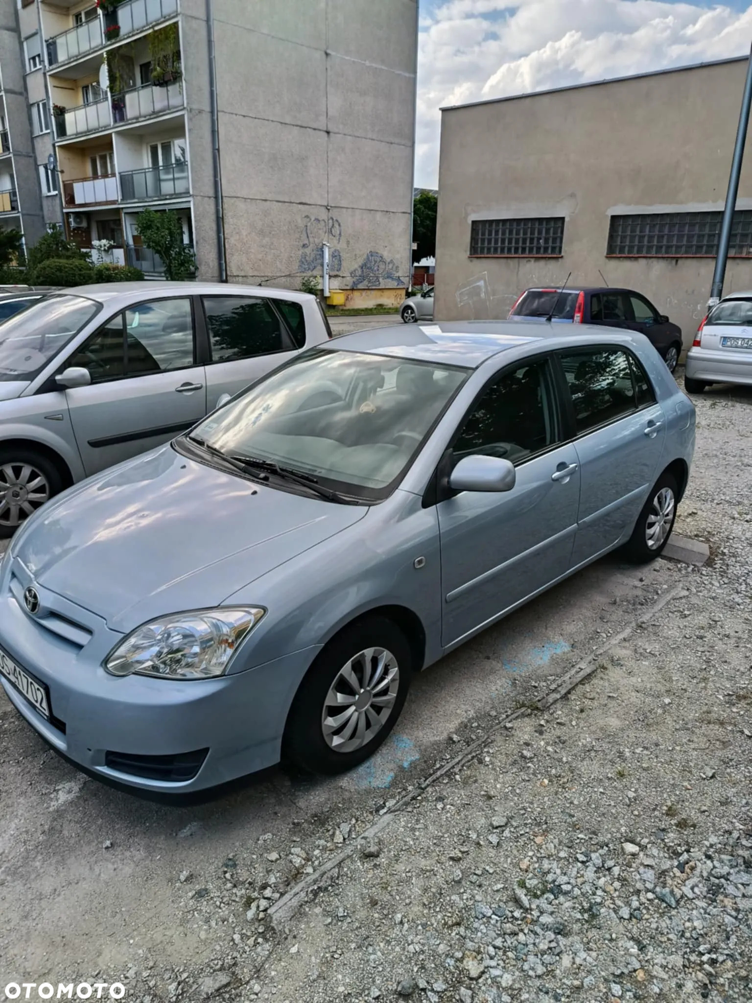 Toyota Corolla - 12