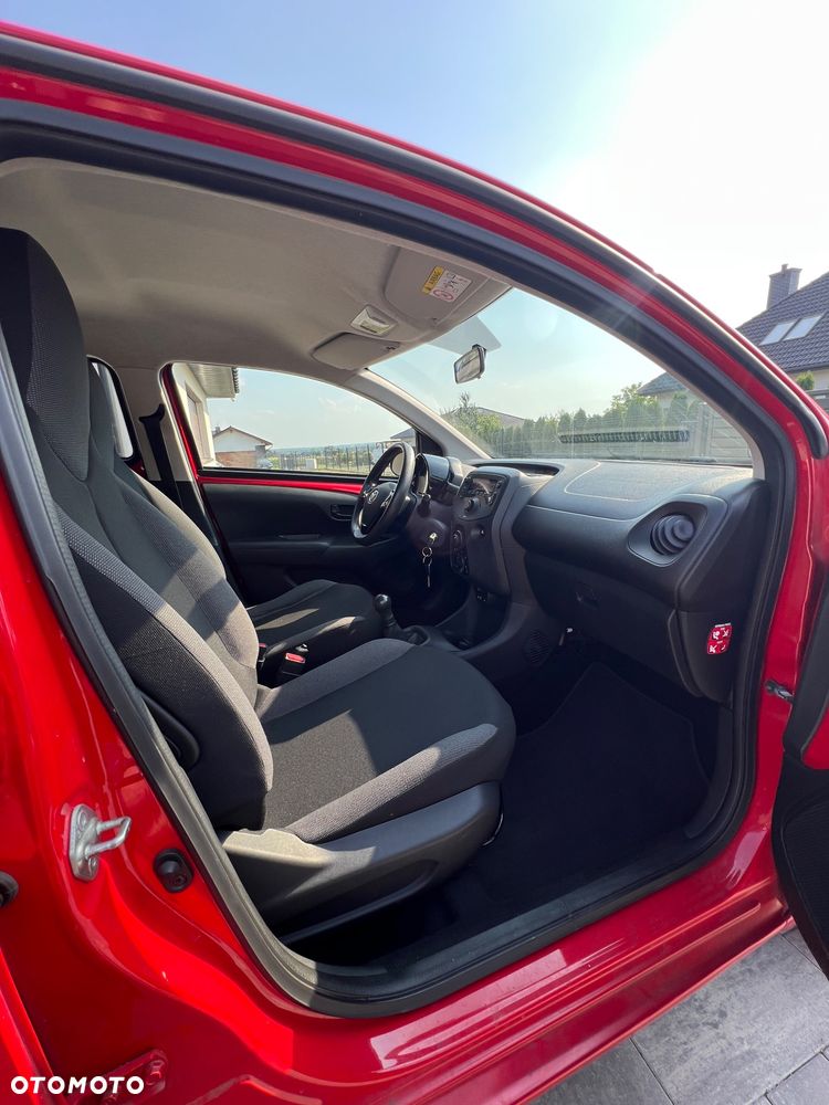 Toyota Aygo x - 20