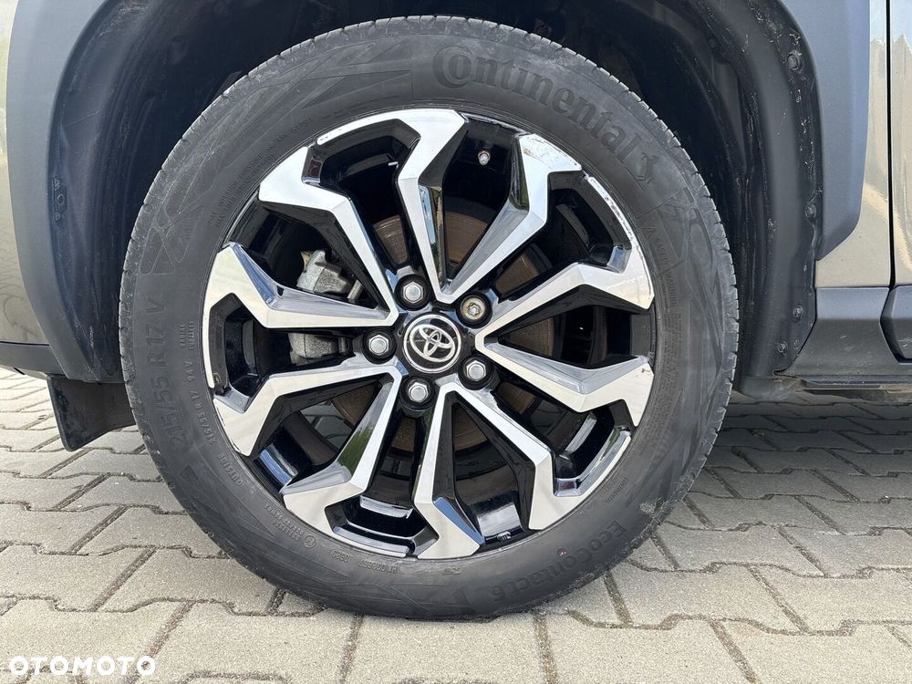 Toyota Yaris Cross - 25