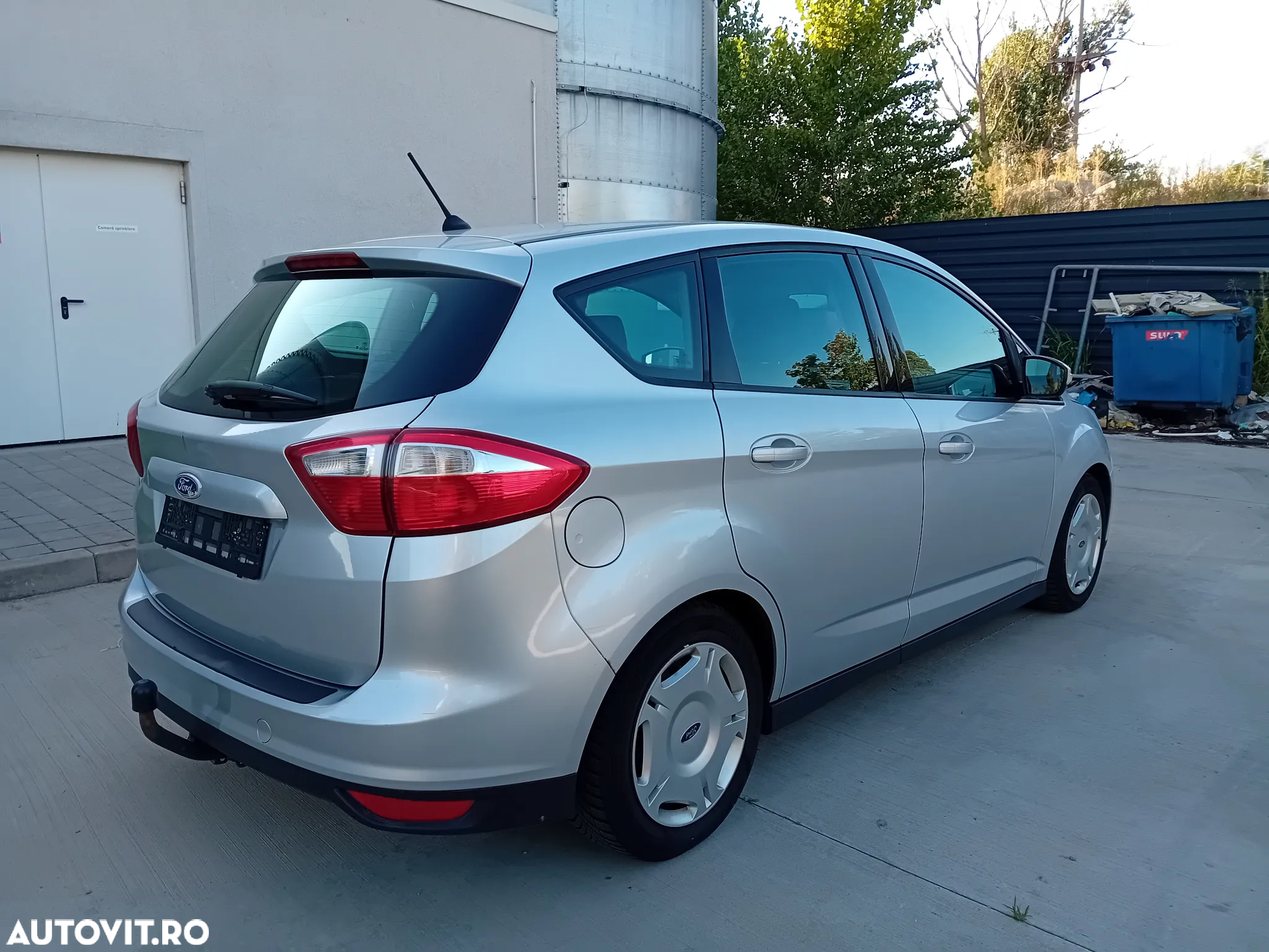 Ford Focus Turnier 1.6 EcoBoost Start-Stopp-System Titanium - 4