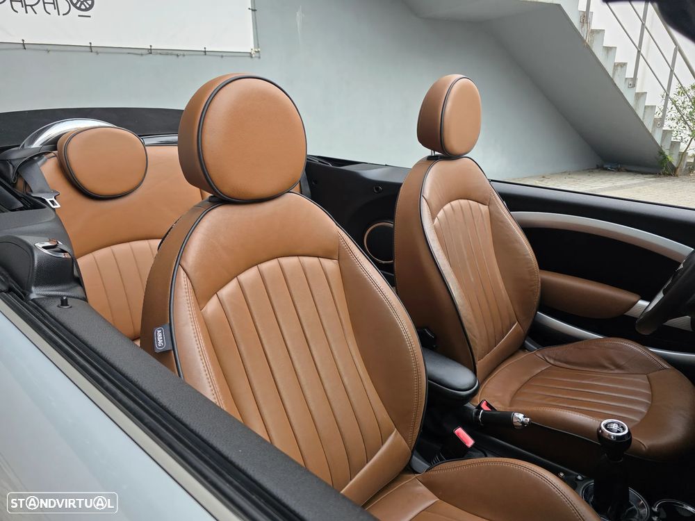 MINI Cabrio Cooper S - 13