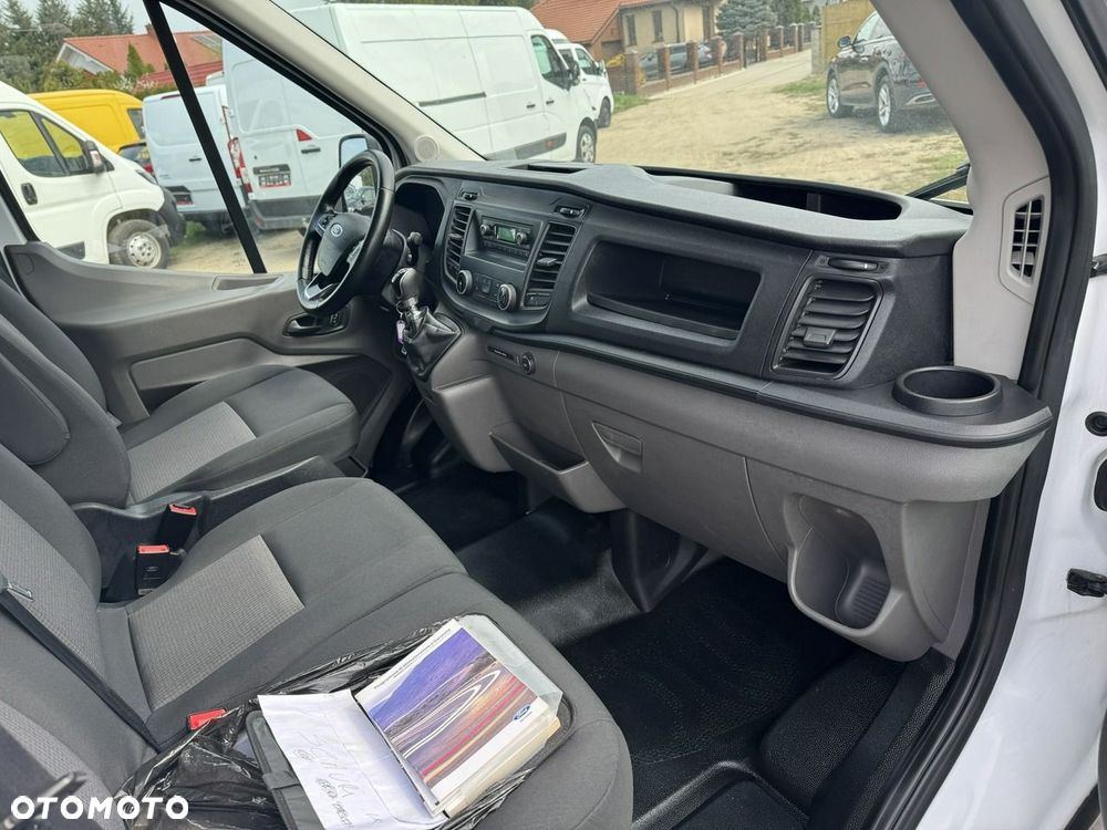 Ford Transit - 10