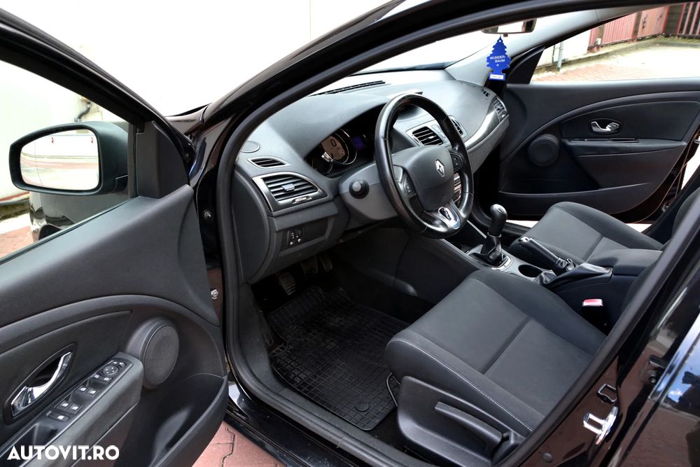 RENAULT Megane 2013 — imagine 9