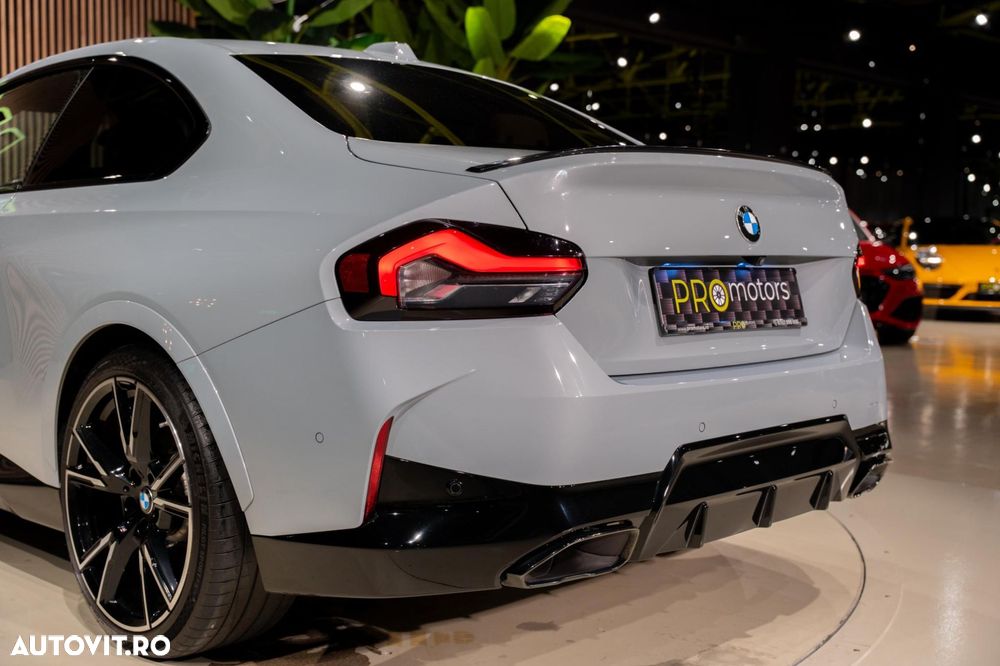 BMW M2 M240i xDrive AT - 26