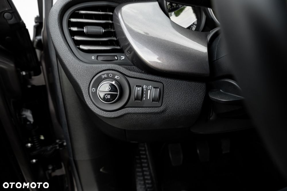 Fiat 500X 1.4 MultiAir Lounge - 29