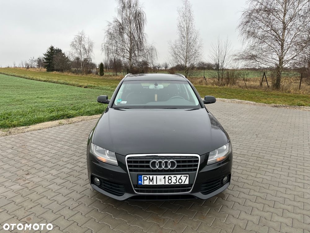 Audi A4 Avant 2.0 TDI DPF Ambiente - 3