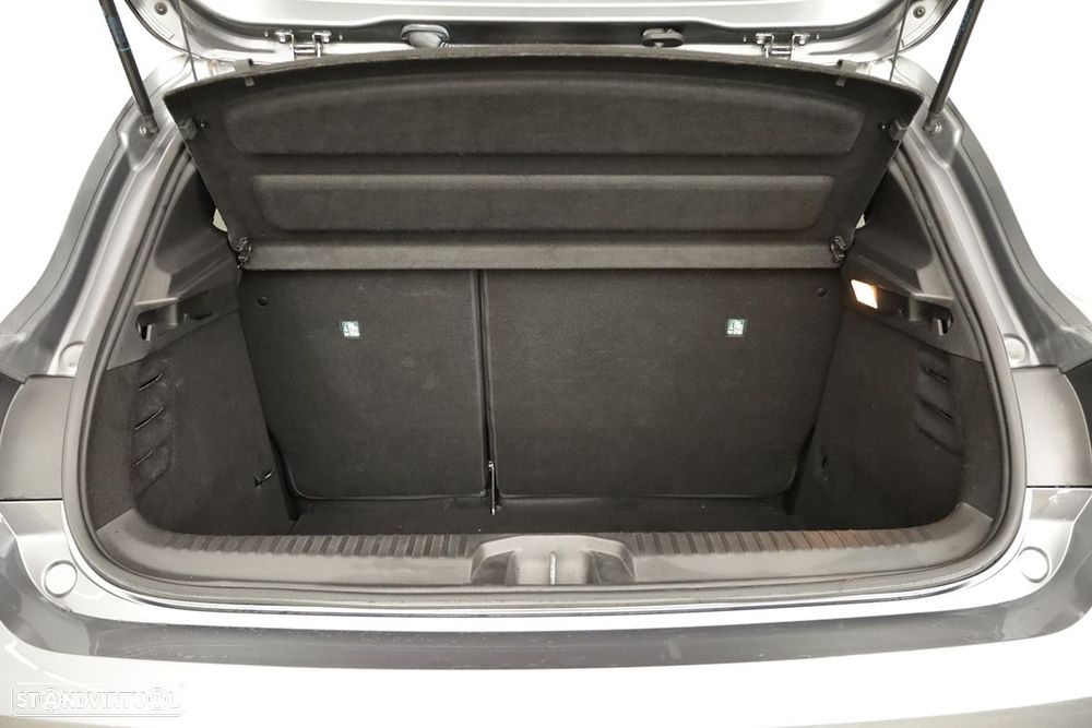 Renault Clio 1.0 TCe Techno Bi-Fuel - 24