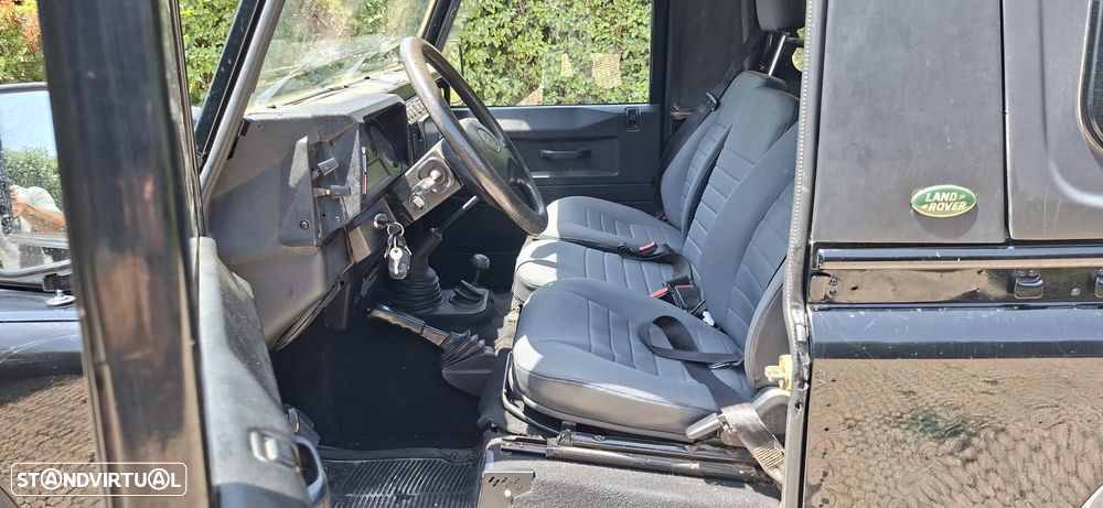Land Rover Defender 90 2.5 Td5 E - 8