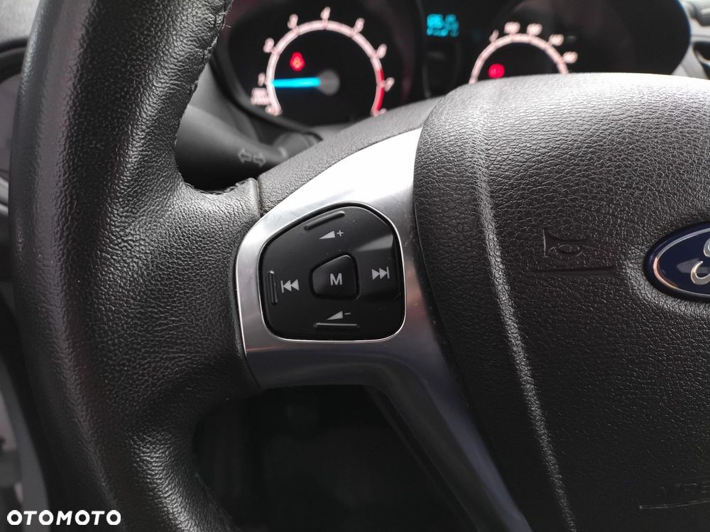 Ford Tourneo Courier 1.0 EcoBoost Trend - 15
