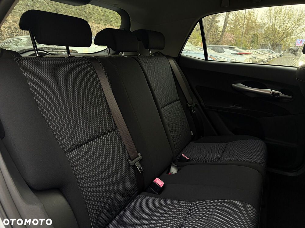Toyota Auris 1.6 2010 - 27