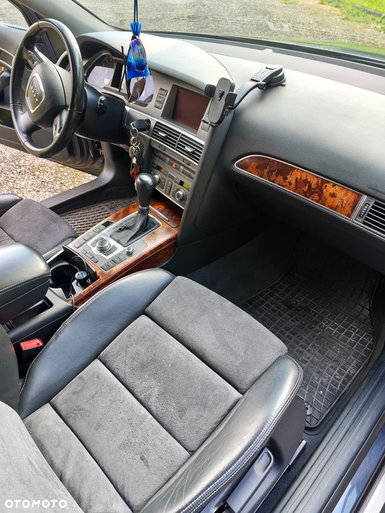 Audi A6 Avant - 17