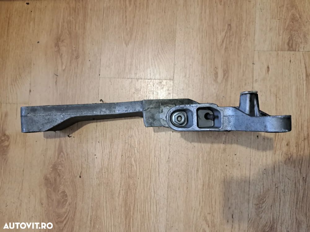 Suport cutie viteze automata in stare foarte buna Original BMW G42 G20 G22 F90 G30+LCI G32 G11+LCI G12+LCI G14 G01 G02 - 5