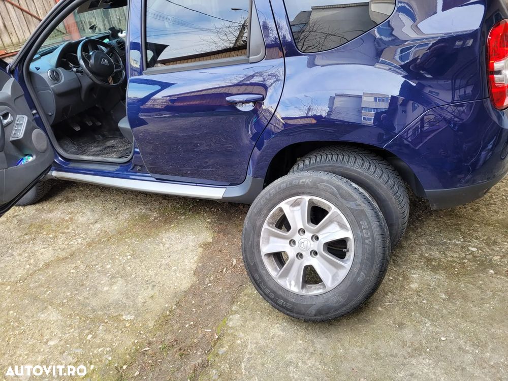 Dacia Duster 1.6 4x2 Laureate - 18