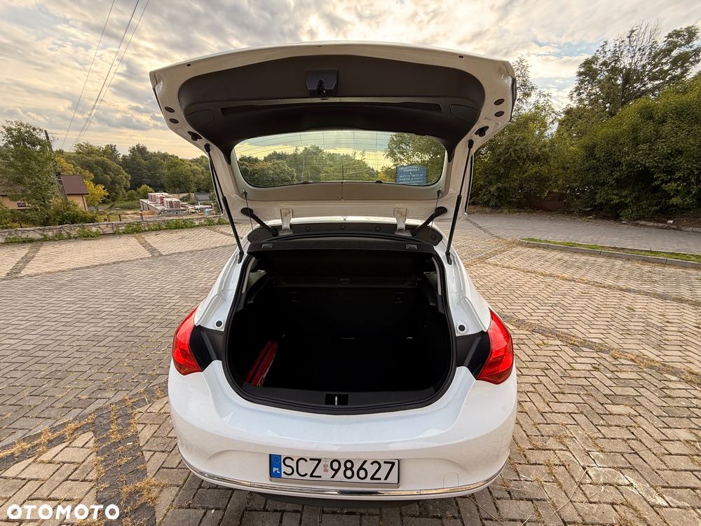 Opel Astra 1.6 - 6