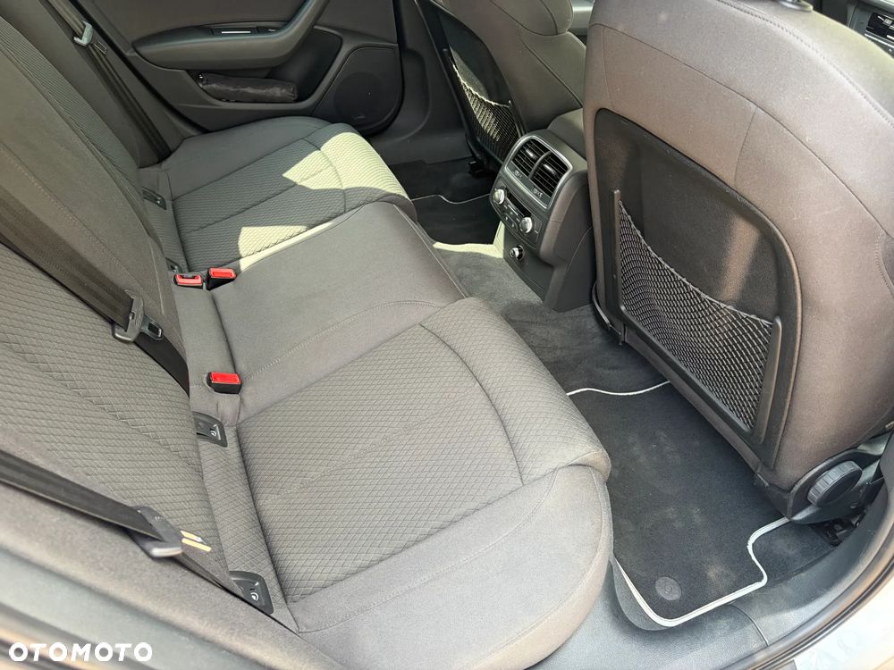 Audi A6 Avant 2.0 TDI Ultra S tronic - 12