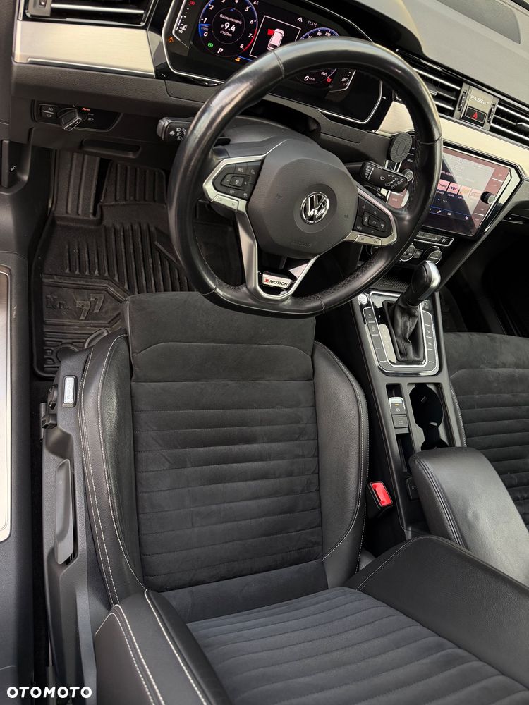 Volkswagen Passat 2.0 TSI 4Mot Elegance DSG - 2
