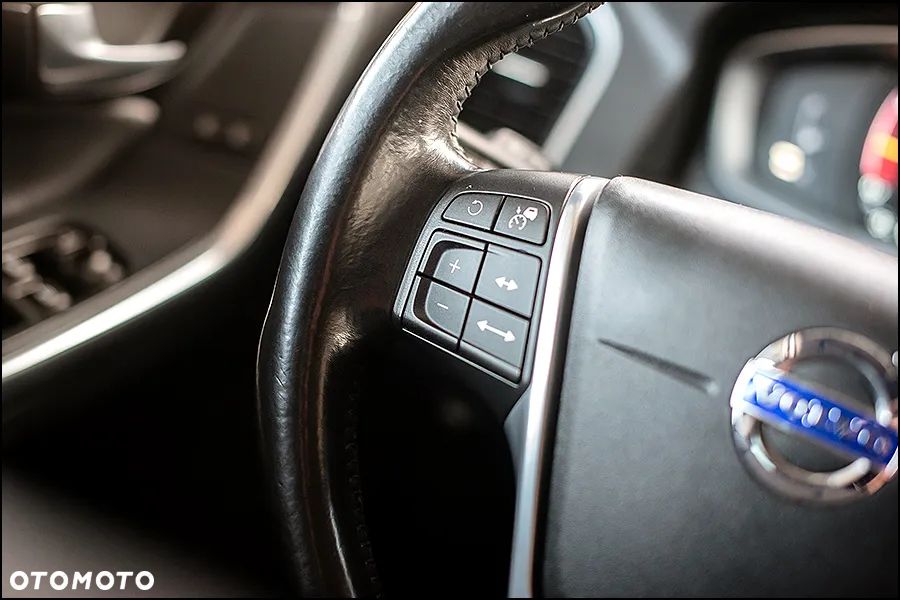 Volvo XC 60 D4 Kinetic - 16