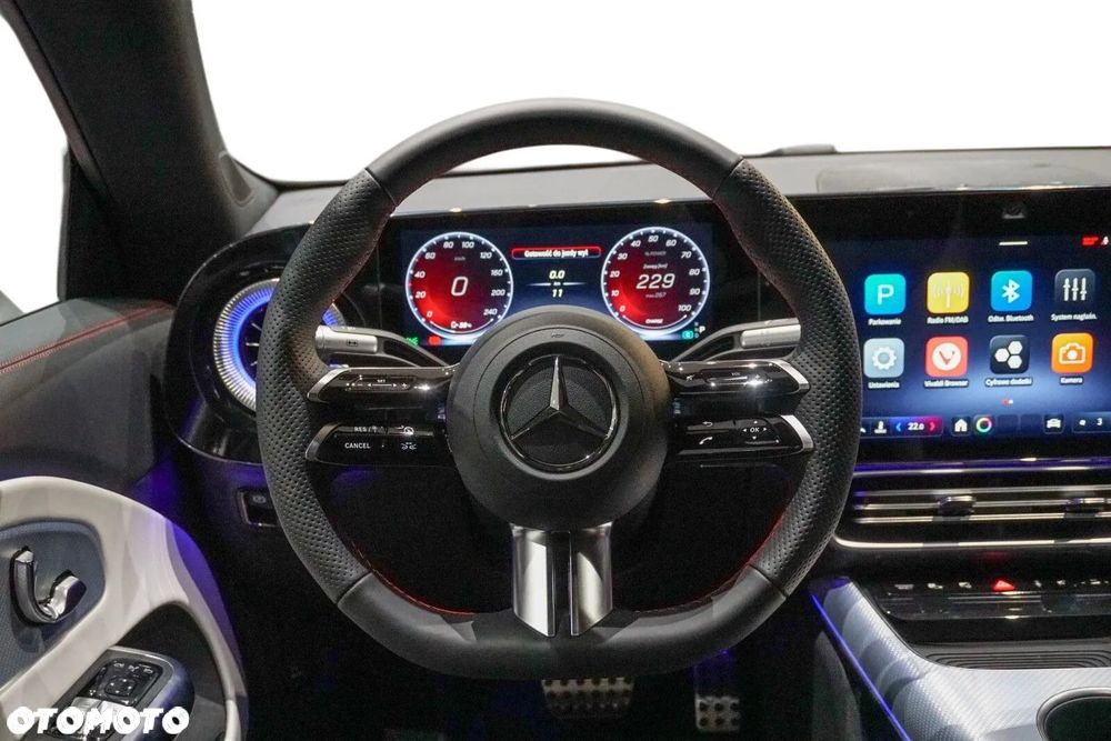 Mercedes-Benz CLA - 7