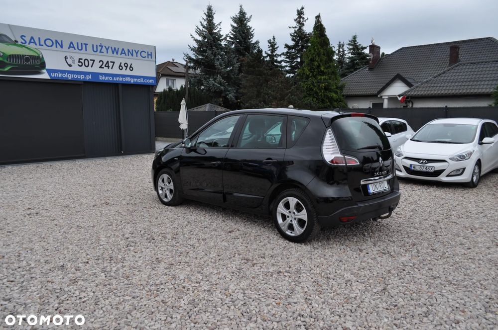 Renault Scenic 1.5 dCi Bose EDC - 9