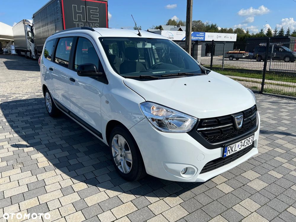 Dacia Lodgy 1.5 Blue dCi Laureate S&S EU6d - 4