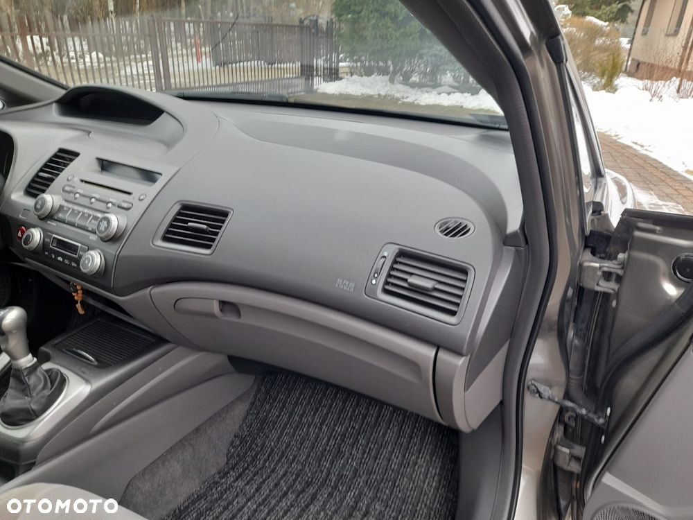 Honda Civic 1.8 Comfort - 4