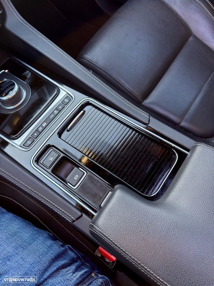 Jaguar F-Pace 20d AWD Aut. R-Sport - 32