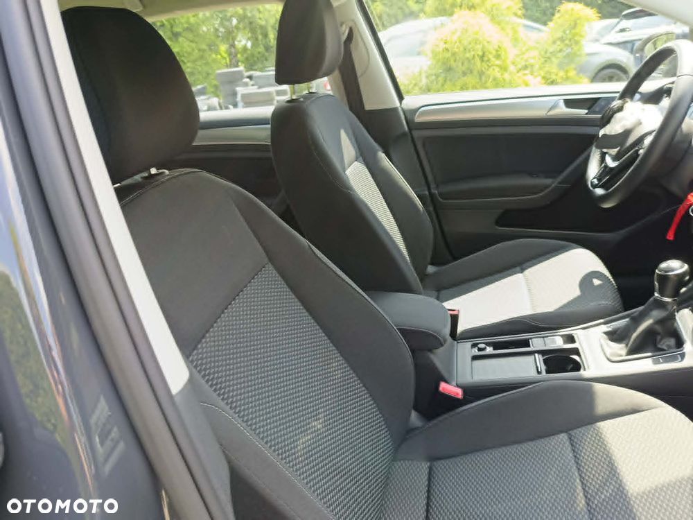 Volkswagen Golf 1.0 TSI OPF - 16
