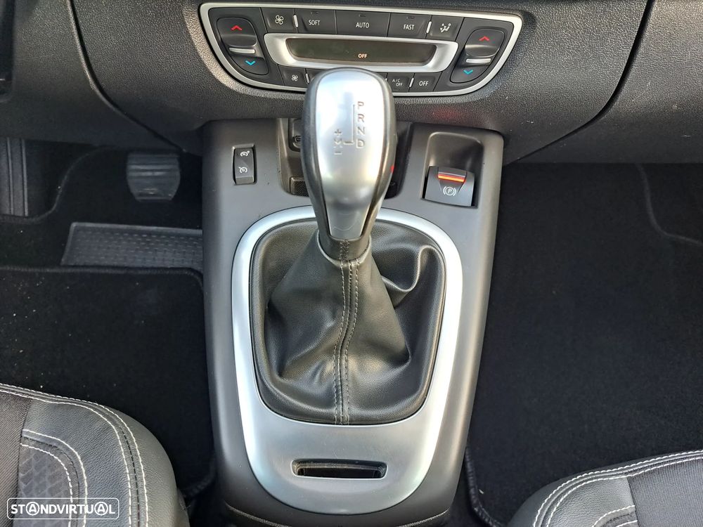 Renault Scénic ENERGY dCi 110 EDC BOSE EDITION - 23