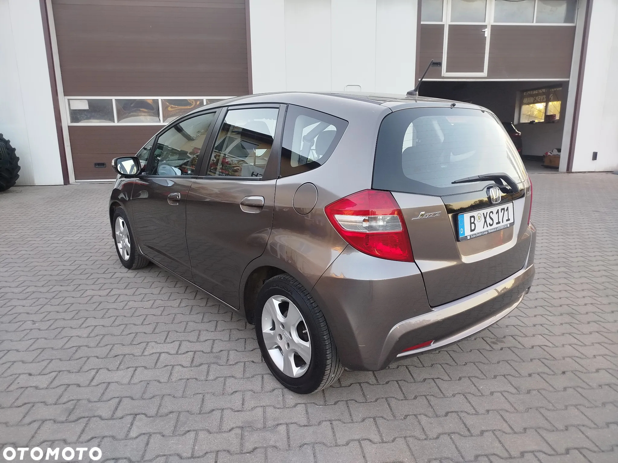 Honda Jazz 1.4 i-VTEC CVT Exclusive - 4