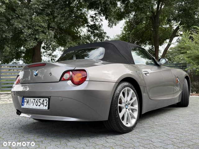 BMW Z4 2.2i - 5