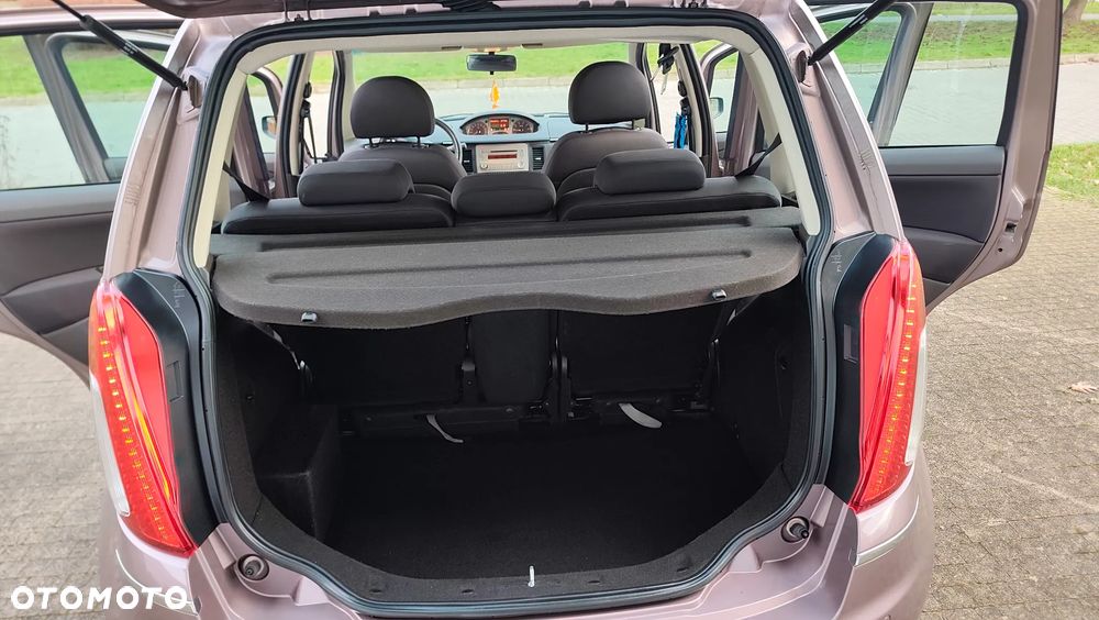 Lancia Musa 1.3 Multijet 16v DPF Gold - 16