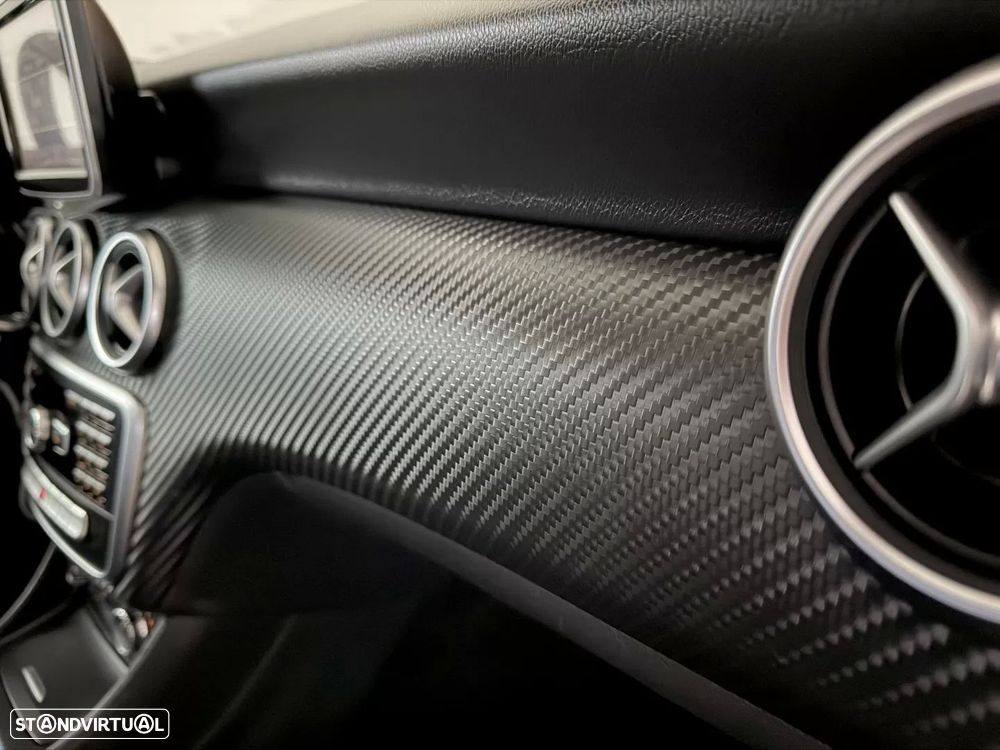 Mercedes-Benz A 180 d AMG Line - 48