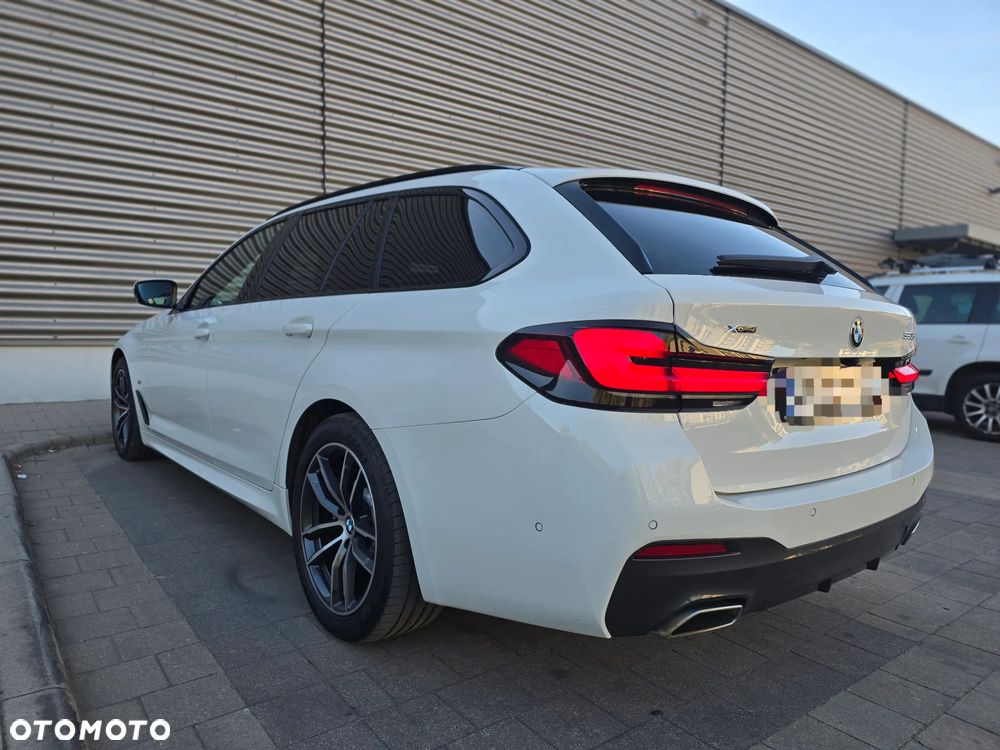 BMW Seria 5 520d xDrive MHEV M Sport sport - 6