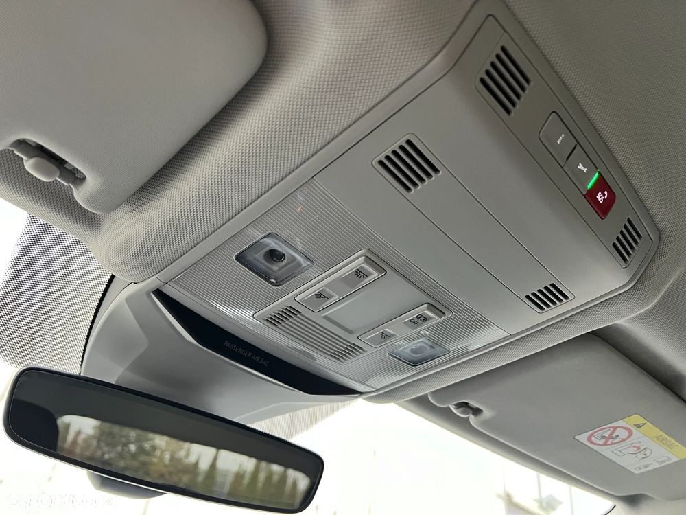 Volkswagen T-Roc 2.0 TDI SCR Style DSG - 35