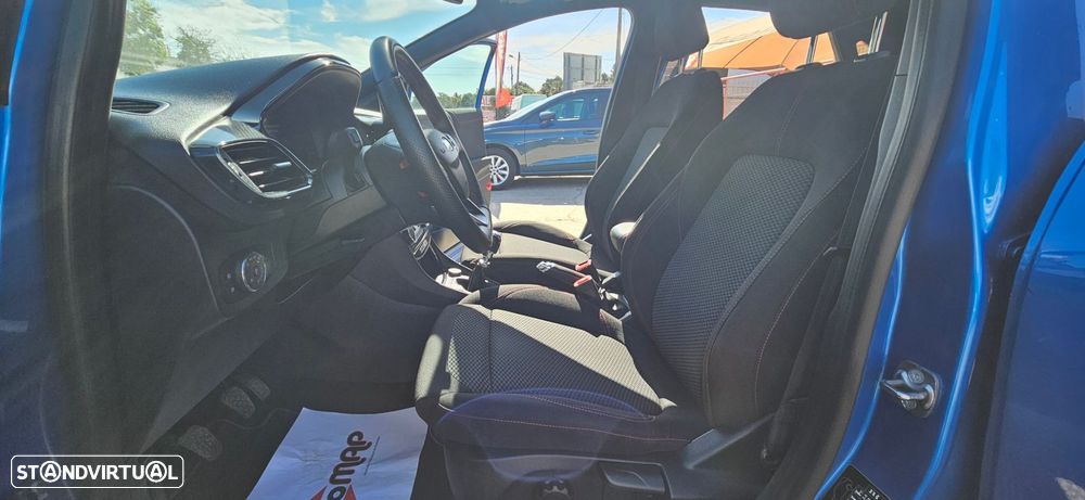 Ford Puma 1.0 EcoBoost MHEV ST-Line X Vivid Ruby Edition - 15
