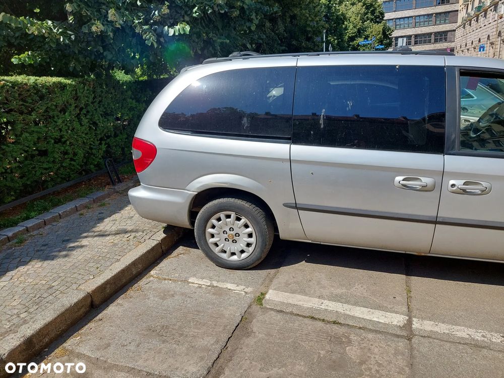Chrysler Voyager 2.5L CRD SE - 2