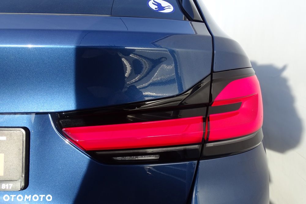 BMW Seria 5 520d Luxury Line - 15