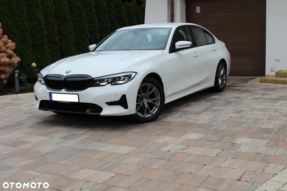 BMW Seria 3 320i Sport Line - 6