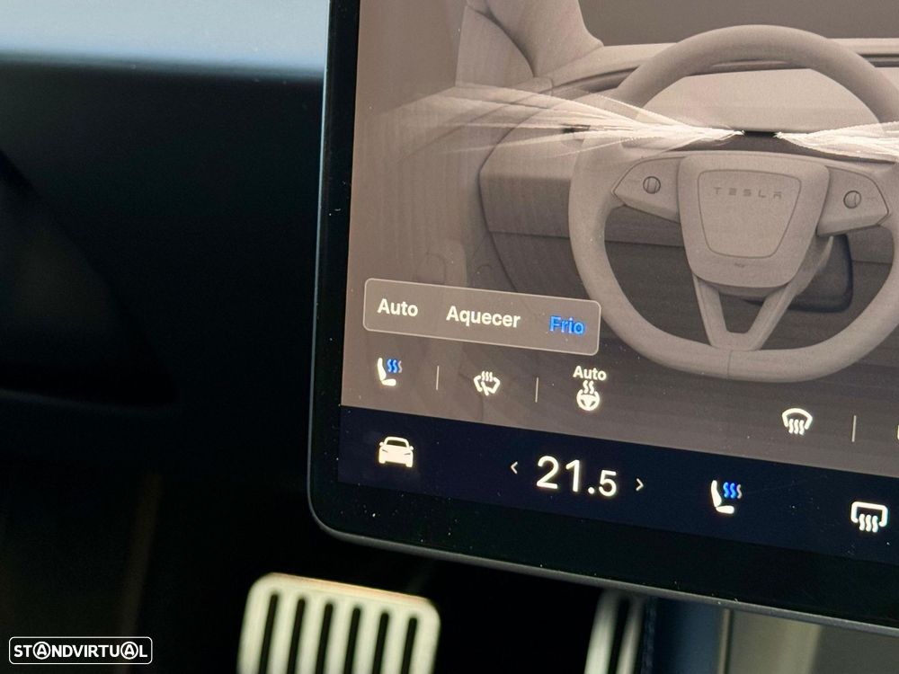 Tesla Model 3 Tração Traseira Premium - 23
