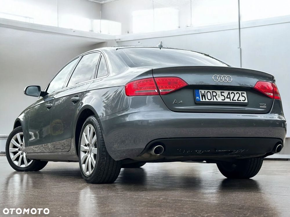 Audi A4 Limousine 3.0 TDI Quattro S tronic - 12