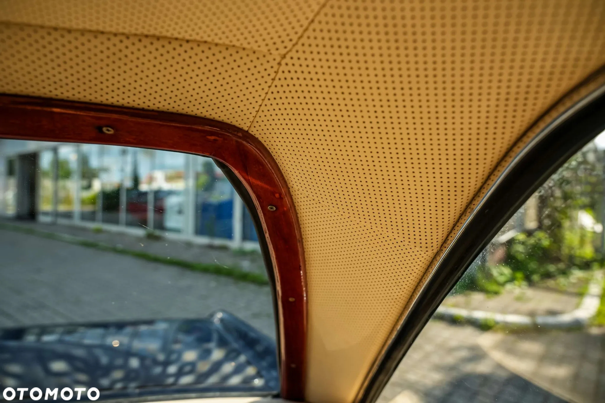 Mercedes-Benz SL - 19