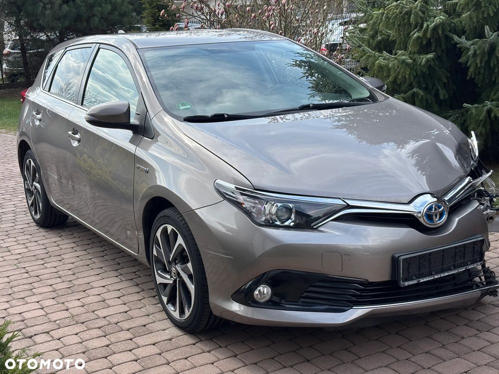 Toyota Auris - 4