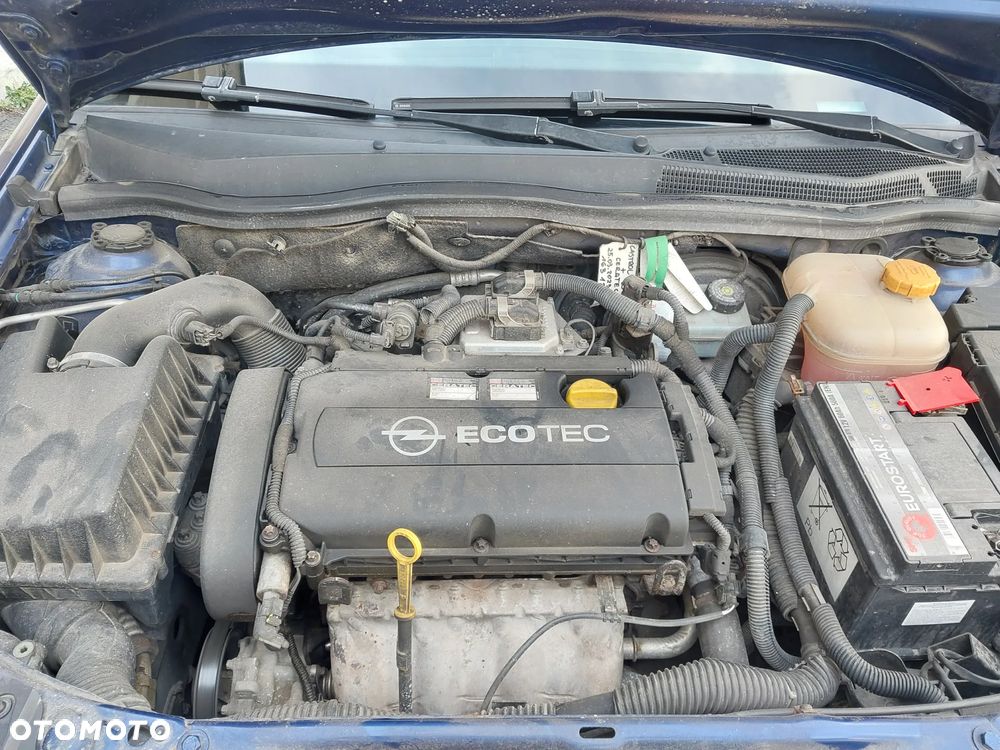 Opel Astra 1.6 Cosmo - 20