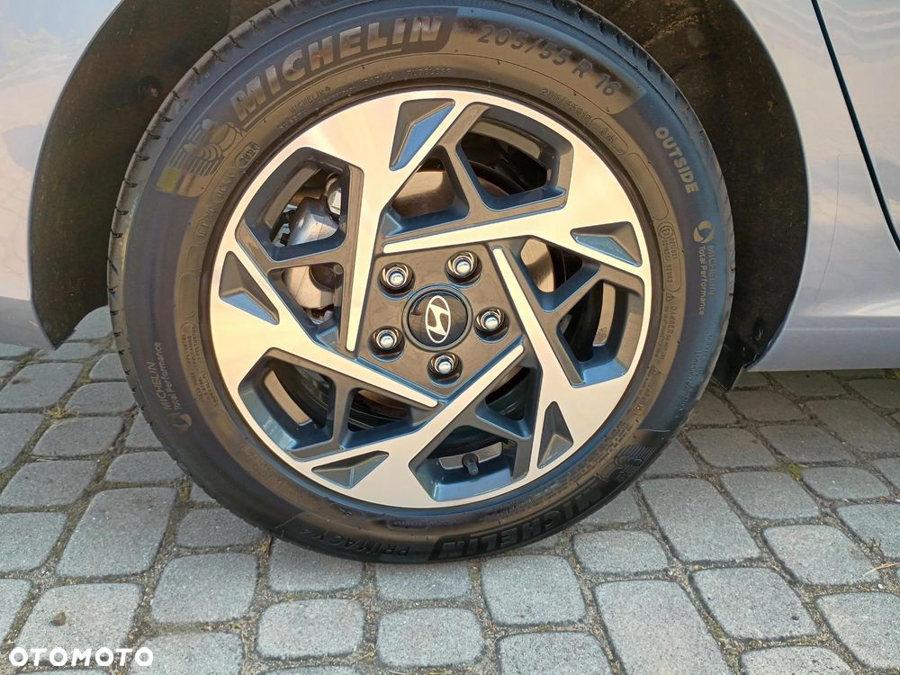 Hyundai i30 1.5 DPI Pure - 19