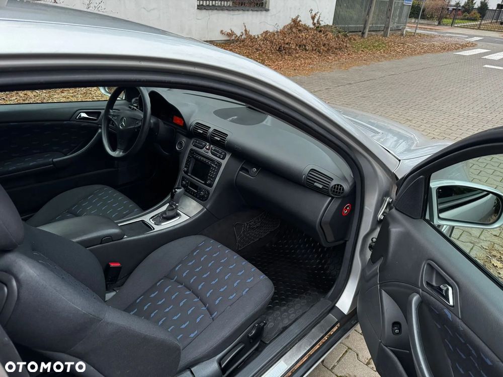 Mercedes-Benz Klasa C - 26