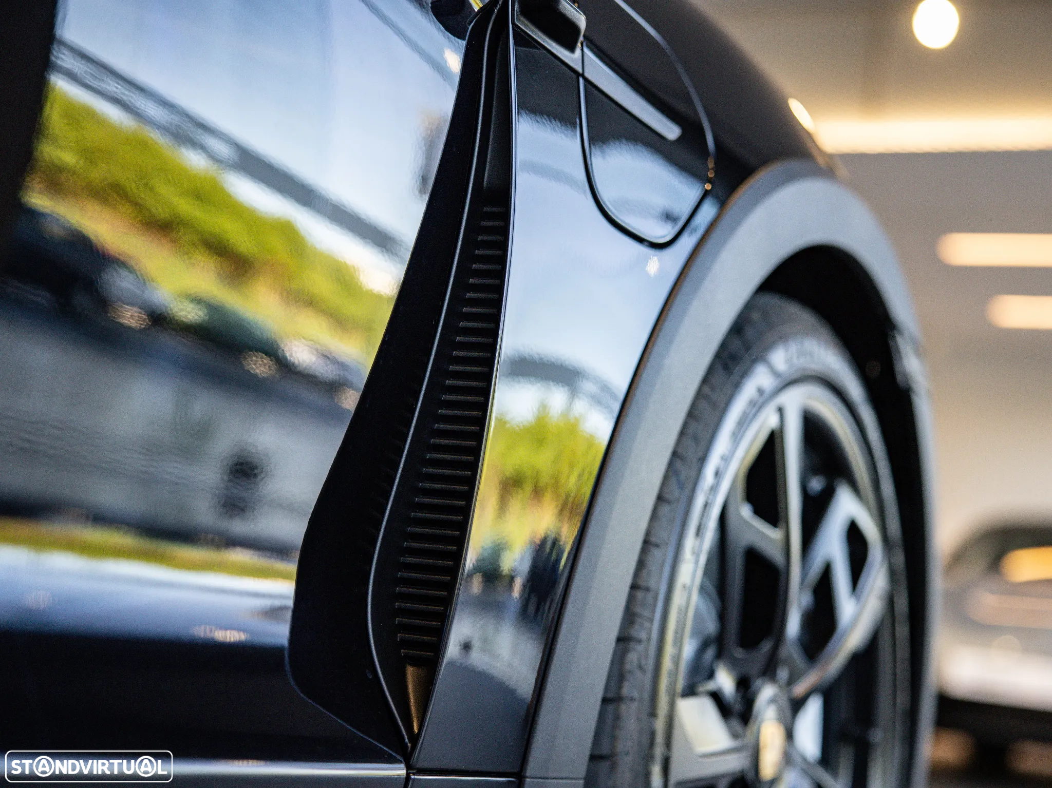 Porsche Taycan Cross Turismo Turbo - 20