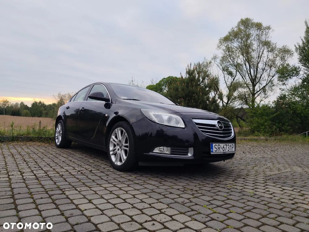 Opel Insignia 1.8 Elegance - 1
