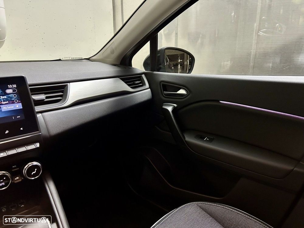 Renault Captur E-TECH 160 INTENS - 32