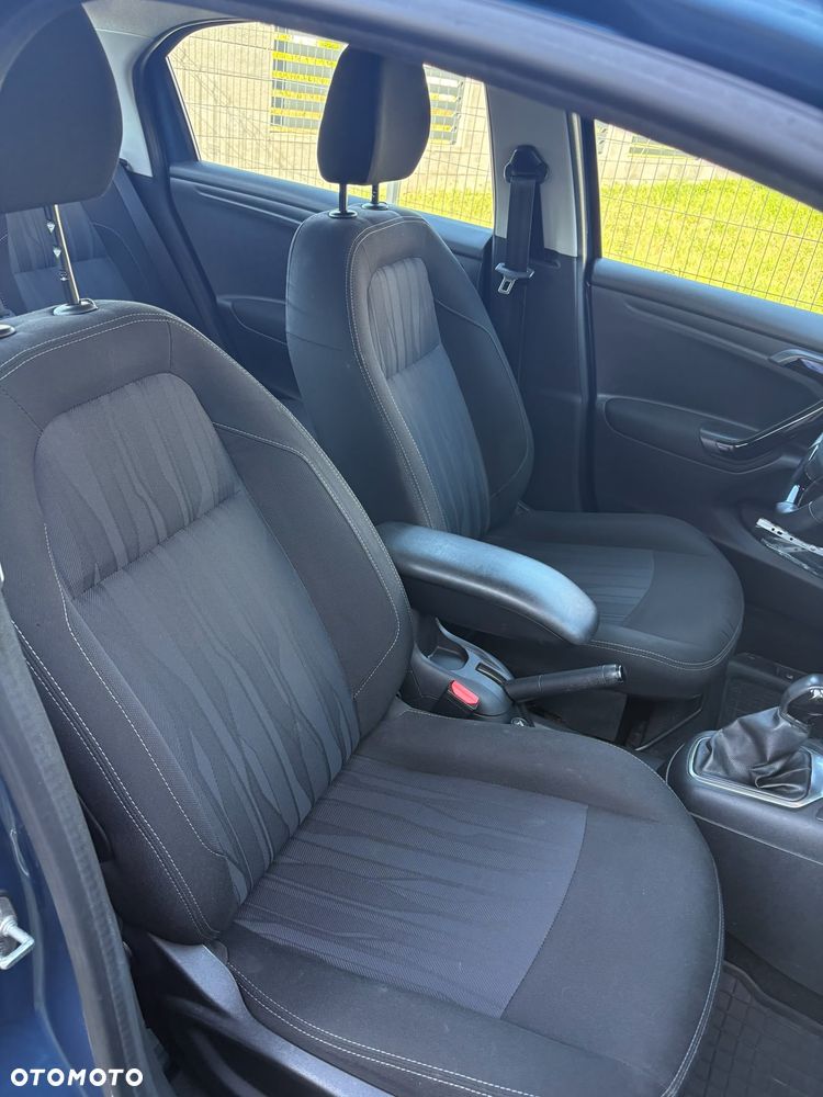 Peugeot 301 1.2 VTi/Pure Tech Allure - 15